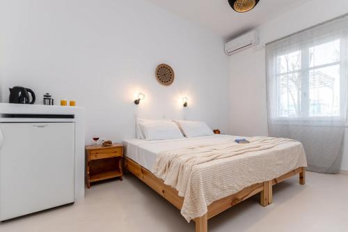 Naxos Beachwalk Rooms