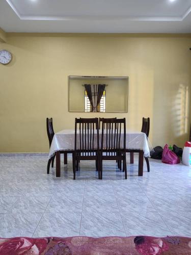 homestay jalan baru sg duri in Sungai Jawi