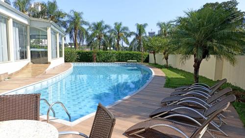 559698728 Comfort Suites Londrina