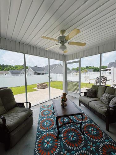 Coastal Oasis: Pool & Beach! in Socastee (SC)