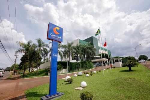 559703874 Comfort Suites Londrina