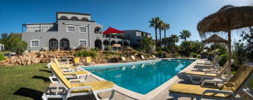 Canaan Boutique Casa do Monte by Get Your Stay Canaan Boutique Casa do Monte by Get Your Stay