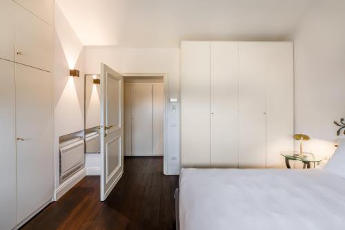 Penthouse Apartment image 4