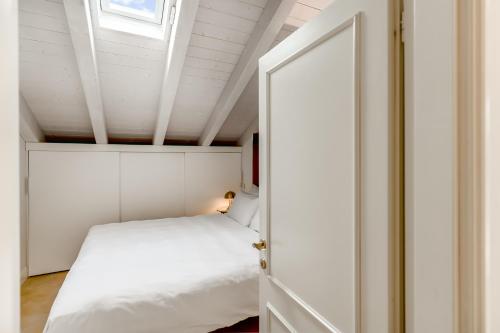 Penthouse Apartment image 5
