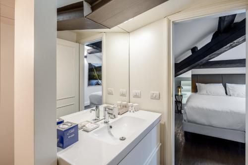 Junior Suite image 5