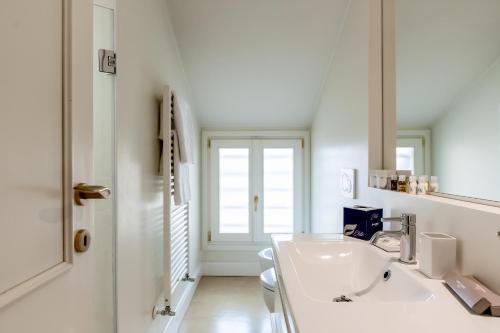 Two-Bedroom Apartment image 7