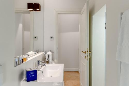 Two-Bedroom Apartment image 2