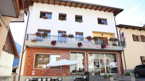 ALBERGO AL CACCIATORE