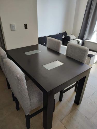 Facilities, Hermoso monoambiente flores capital in Flores