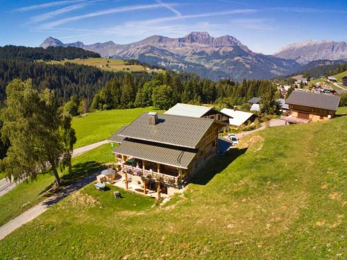 Appartement chaleureux, au pied des pistes, idéal pour 6-8 personnes avec terrasse - FR-1-505-94 (Appartement chaleureux, au pied des pistes, ideal pour 6-8 personnes avec terrasse - FR-1-505-94) in Notre Dame De Bellecombe