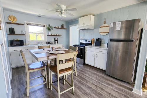 Dockside Daydreamin' in Nyugat-Ocean City