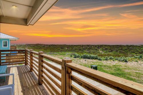Gulf Views Private Pool Arcade Games in Port Aransas, USA