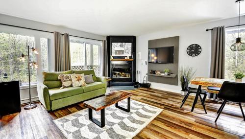 35#12 Chemin du Hameau - Studio in Stoneham (QC)