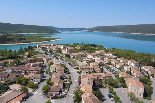 Maison entière gîte à louer Les Salles-sur-Verdon