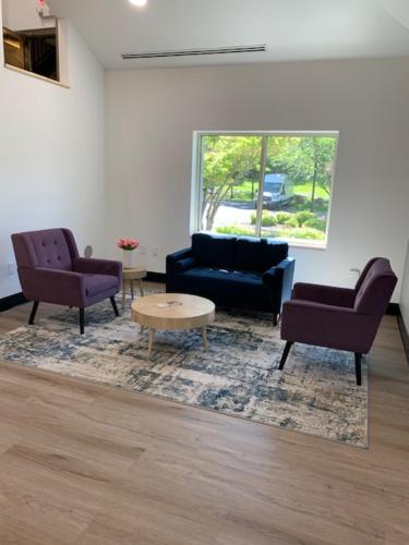 Sleep Inn Staunton - image 26