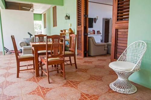 Facilities, Bliss By The Sea - Beach Front Villa with Private Pool in Treasure Beach