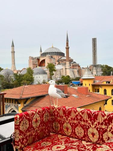 By Kinyas Hotel, Estambul