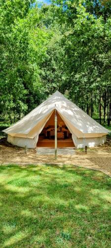 Luxury Bell Tent at Camping La Fortinerie gîte à louer Forêt du Billot