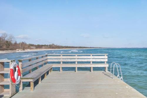 Skats, Hidden gem by the sea in Beddingestrand