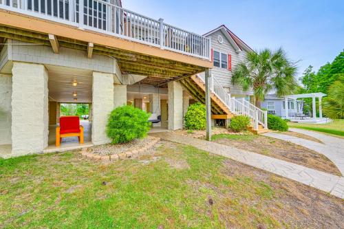Pamlico River House with Private Dock and River View! in Washington