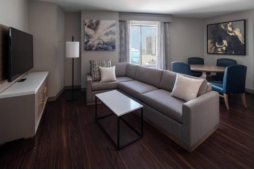 New Orleans Marriott Warehouse Arts District