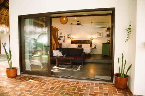 Casa Zala in El Paredon Buena Vista