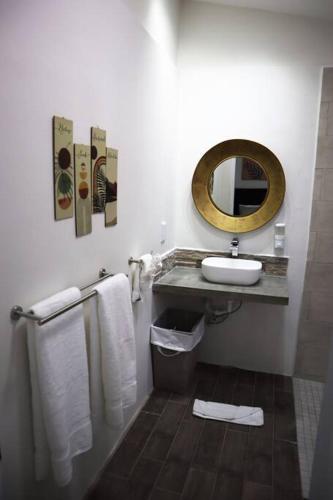 Tranquil Stay Suite in โครินท์