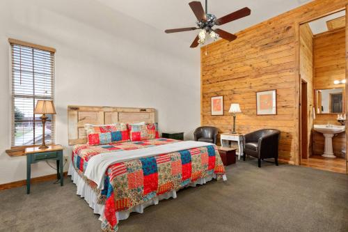 #25 at Gruene Silo Inn in New Braunfels, USA