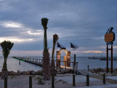 Reel 'em Inn Rockport - image 4