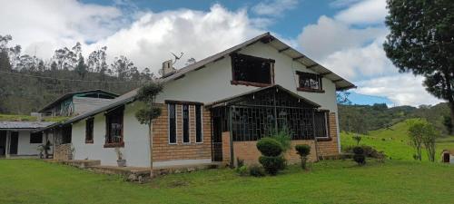 . Campestre Saraguros