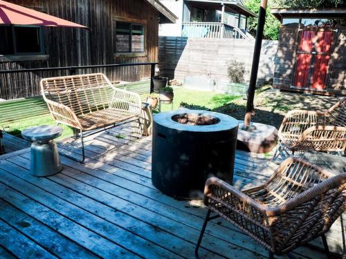 Fenced Yard, Walkable, Parking! near Mount Tabor Park