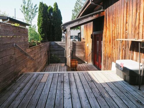 Fenced Yard, Walkable, Parking! near Mount Tabor Park