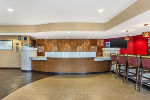 Best Western Plus Wine Country Inn & Suites