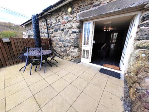 Dolgun Uchaf Guesthouse and Cottages in Snowdonia