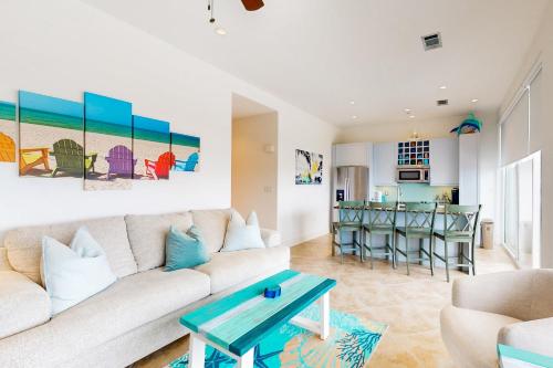 Pelican Oasis in Galveston, USA