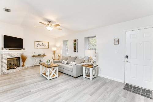 Pet-Friendly Home Near Dtwn Tallahassee! thumb 4