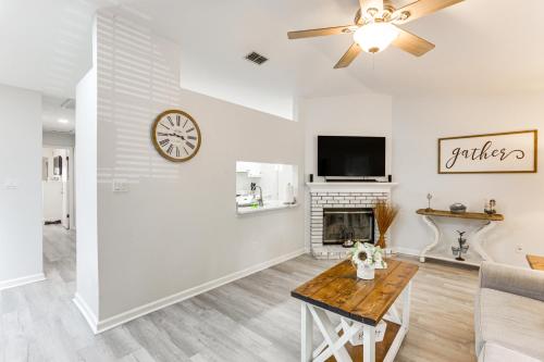 Pet-Friendly Tallahassee Home Near Downtown!