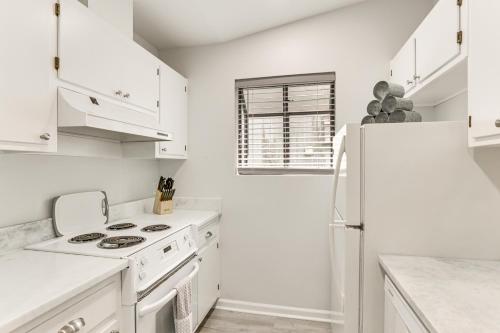 Pet-Friendly Tallahassee Home Near Downtown!