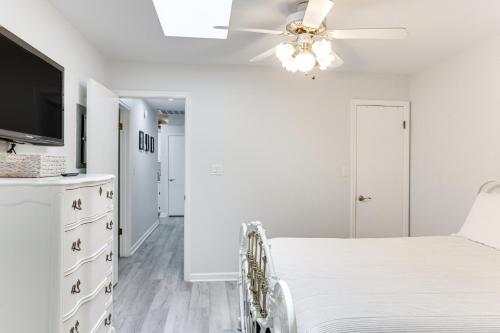 Pet-Friendly Tallahassee Home Near Downtown!