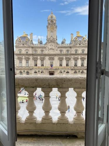 Balcon Place des Terreaux - Location saisonnière - Lyon