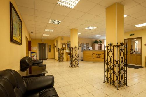Hotel Ingriya - image 6