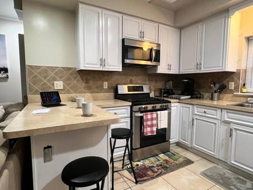 2Bedroom Apartment close to NYC/ EWR in Newark, USA