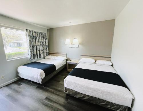 Quadruple Room - Non-Smoking