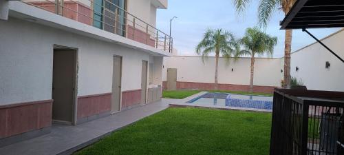 Villa napoles in 森德羅斯住宅區