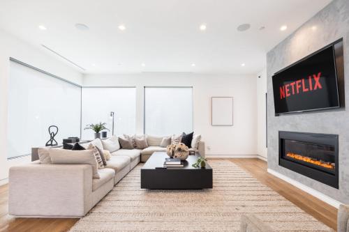 The Palms Pad - 5 Min from Beach - Golf,Arcade,Sauna, Los Ángeles (foto 7)