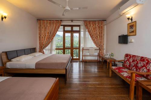 Standard Room image 10