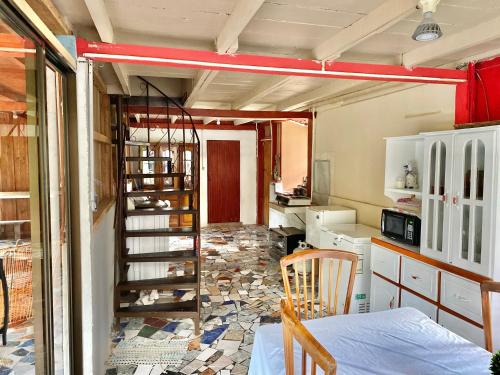 Konyha, TROPICAL HOUSE in Limon