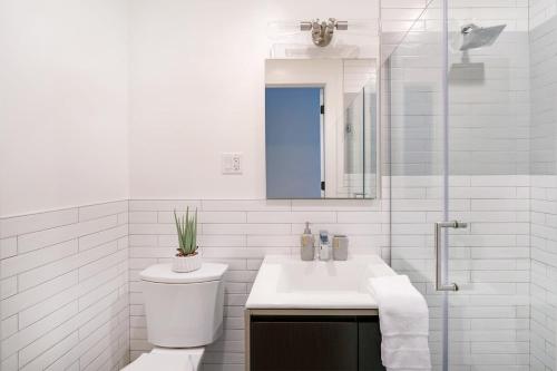 1290-16 New Renovated 2 Bedrooms in UES, New York (Foto 6)