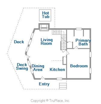 Four-Bedroom Holiday Home image 4