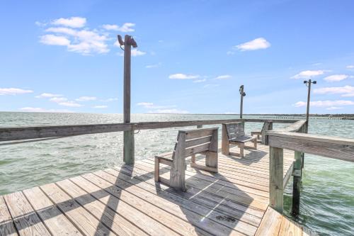 Bayfront Kontiki in Rockport, USA